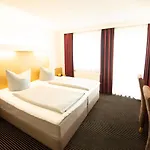 Stadthotel Giengen Und Restaurante Lacucina Hotel