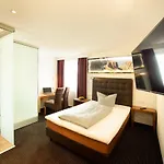 Stadthotel Giengen Und Restaurante Lacucina 2* Giengen an der Brenz