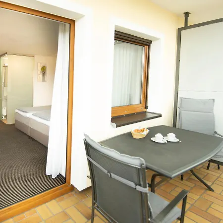 Stadthotel Giengen Und Restaurant Hotel