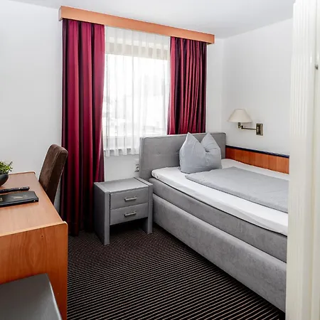 Stadthotel Giengen Und Restaurant Hotel Giengen an der Brenz