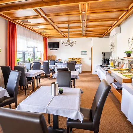 Stadthotel Giengen Und Restaurant Hotel
